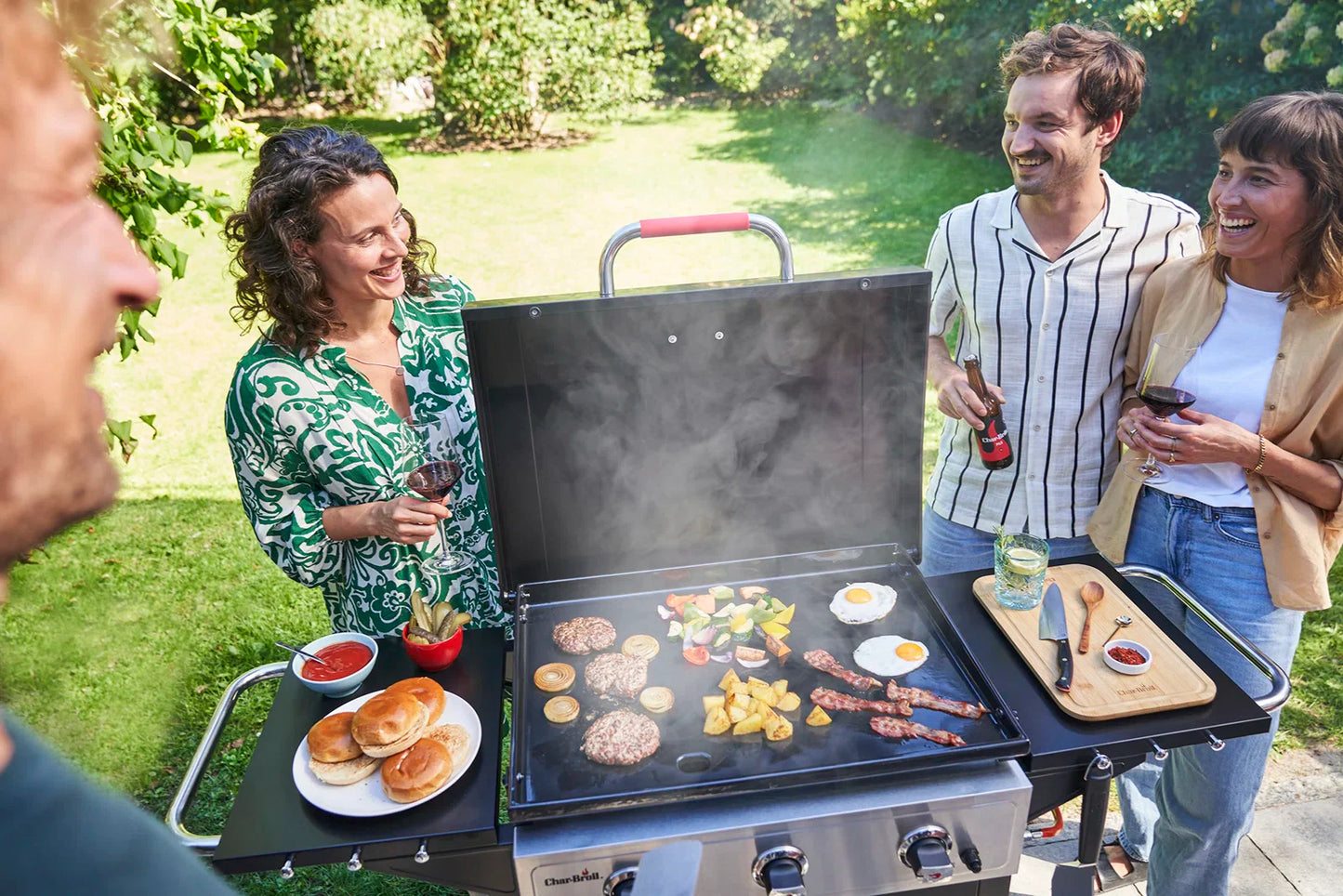 Char-Broil Griddle 3400 Flat-Top Gas BBQ with 3 Burners - 48x68cm Cast Iron Plate