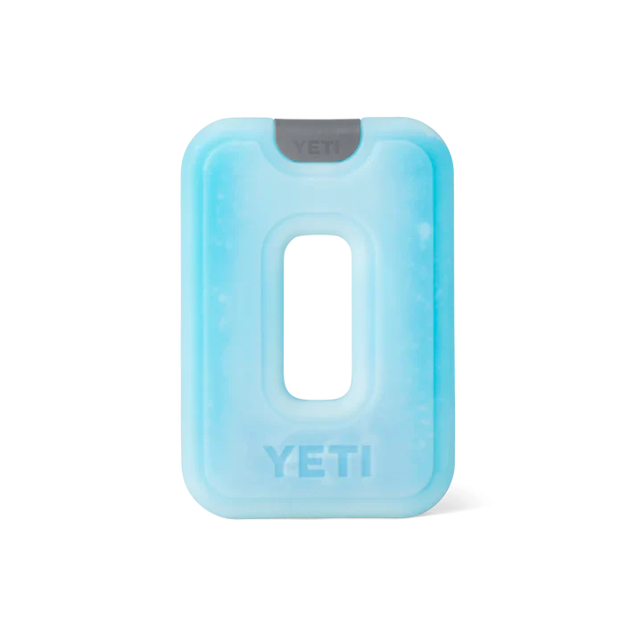 Yeti Ice Sheet - Medium Size (18.4cm x 12.7cm x 2.3cm) for Extended Cooler Performance