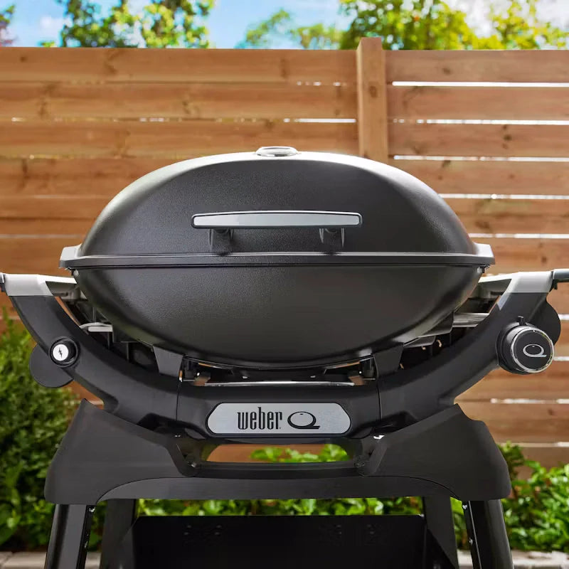 Weber Q2200N Gas BBQ: Powerful Sear, Compact Stand, Side Tables - Perfect for Patios & Gardens