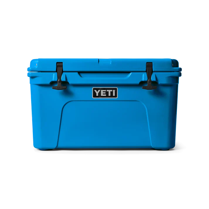 Yeti Tundra 45 Hard Cooler: Heavy-Duty Rotomolded Ice Chest for Camping, Fishing & Outdoors