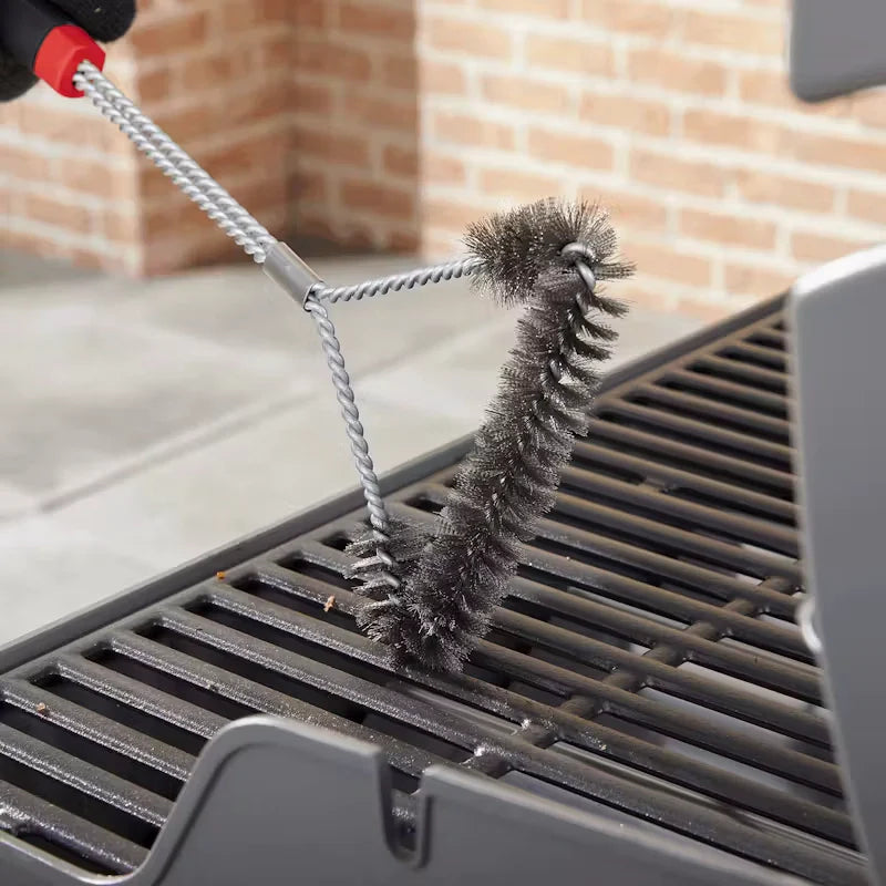 Durable 46cm 3-Sided BBQ Grill Brush for Easy Grate Cleaning