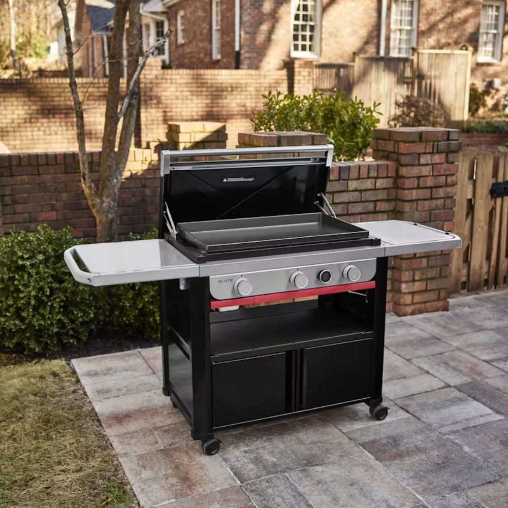 Weber Slate GPD 76cm Premium Gas BBQ Griddle with High-Heat Searing and Digital Temperature Display