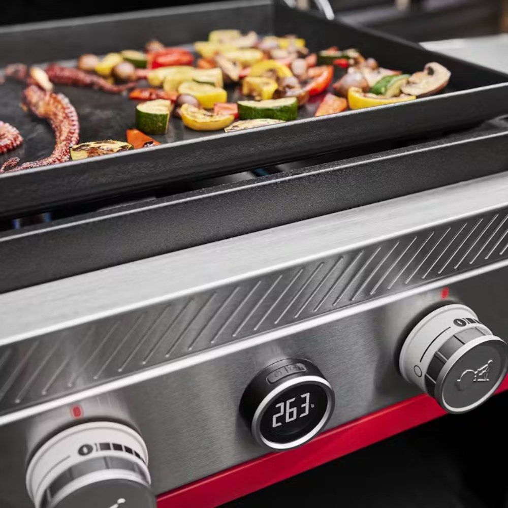 Weber Slate GPD 76cm Premium Gas BBQ Griddle with High-Heat Searing and Digital Temperature Display