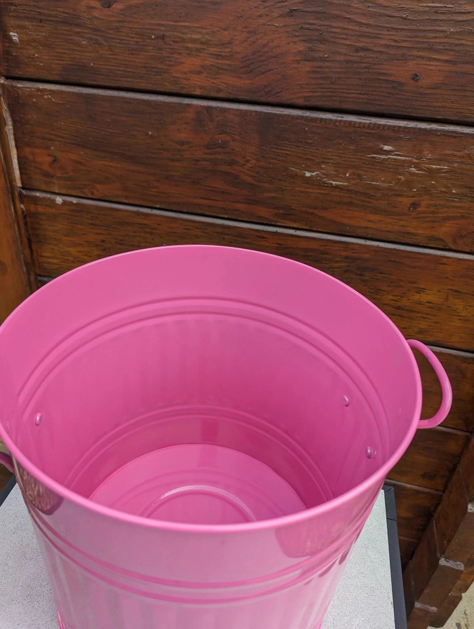 Durable 12" High Pink Metal Ash Bin with Secure Lid - Ideal for BBQ Ashes & Rodent-Proof Storage