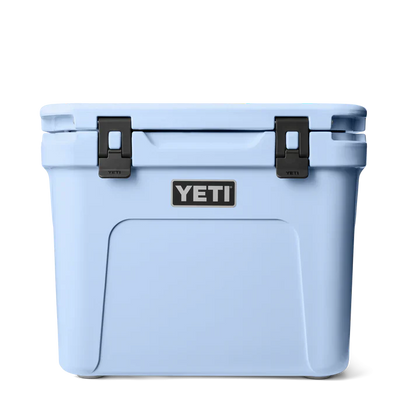 Yeti Roadie 32 Wheeled Cooler Box - Big Sky Blue - Durable & Portable