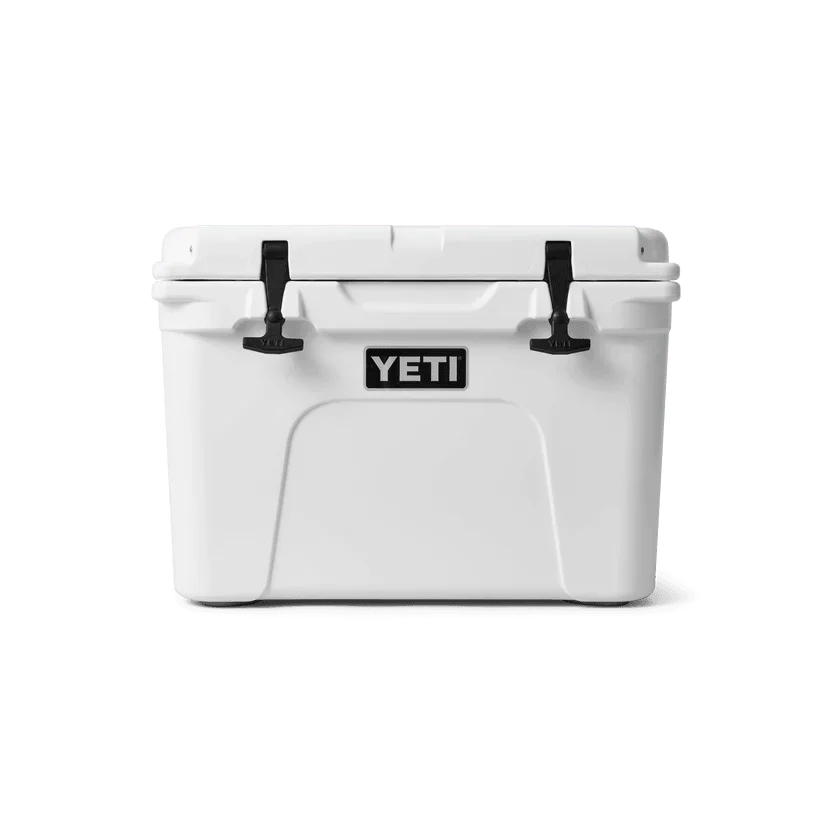 Yeti Tundra 35 Portable Rotomolded Cooler - 35 Quart Capacity, PermaFrost Insulation