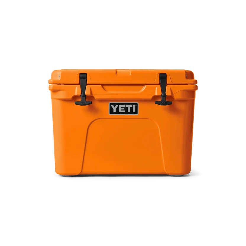 Yeti Tundra 35 Portable Rotomolded Cooler - 35 Quart Capacity, PermaFrost Insulation